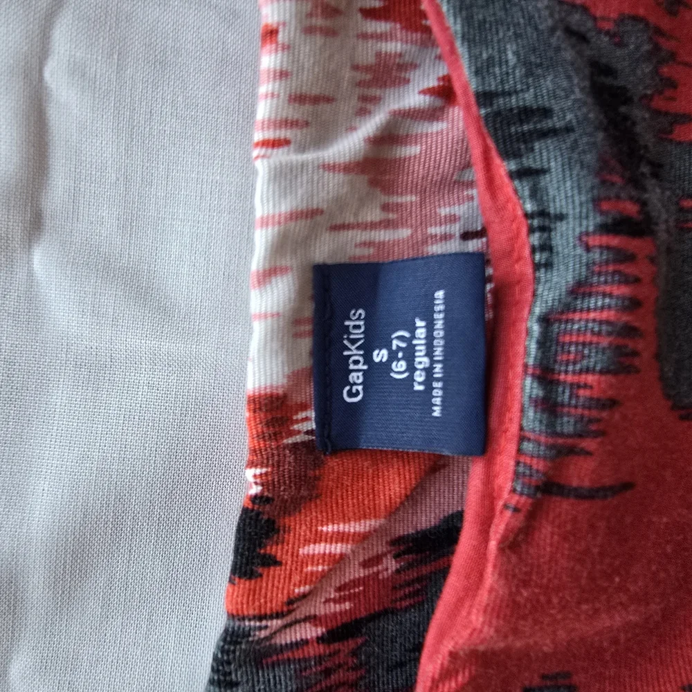 Gap Girls size 6 Floral Red and Black Dress